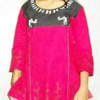 Manufacturers Exporters and Wholesale Suppliers of Warli Printed Kurti 02 Dahanu Road Maharashtra